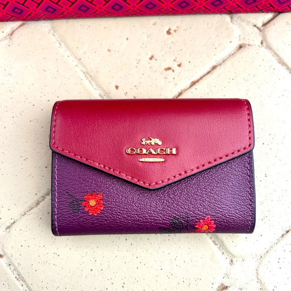 Coach flap card case nwt - Picture 1 of 6